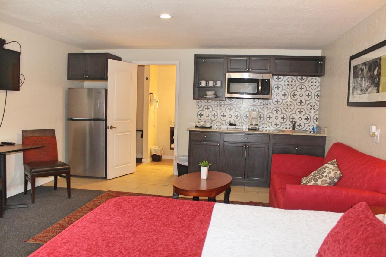 Bell & Main Alamosa Studio Suite-Walking Distance To Downtown Ngoại thất bức ảnh